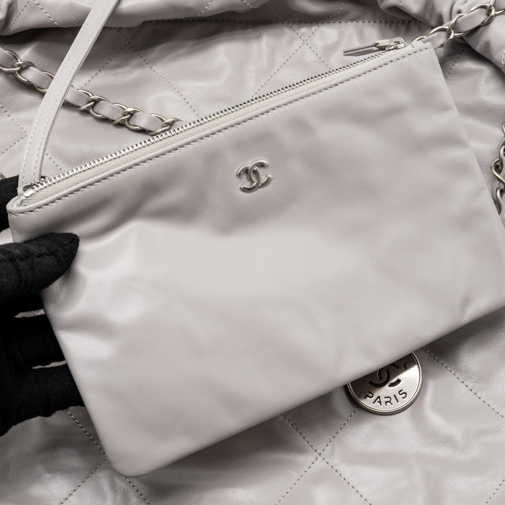 chanel-medium-22-bag-shiny-calfskin-grey-shw-microchip-copy