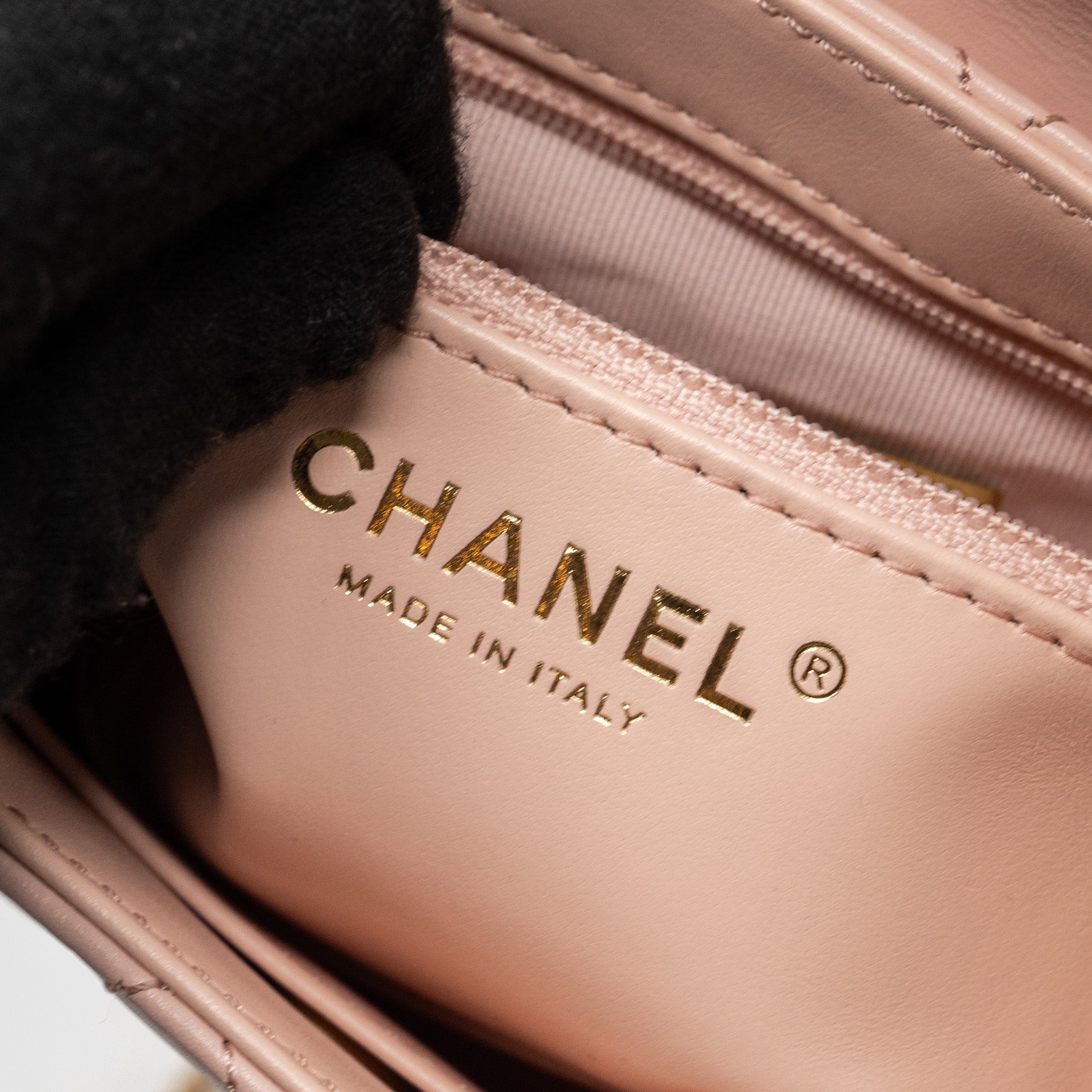 chanel-23k-mini-shopping-bag-calfskin-pink-ghw-microchip