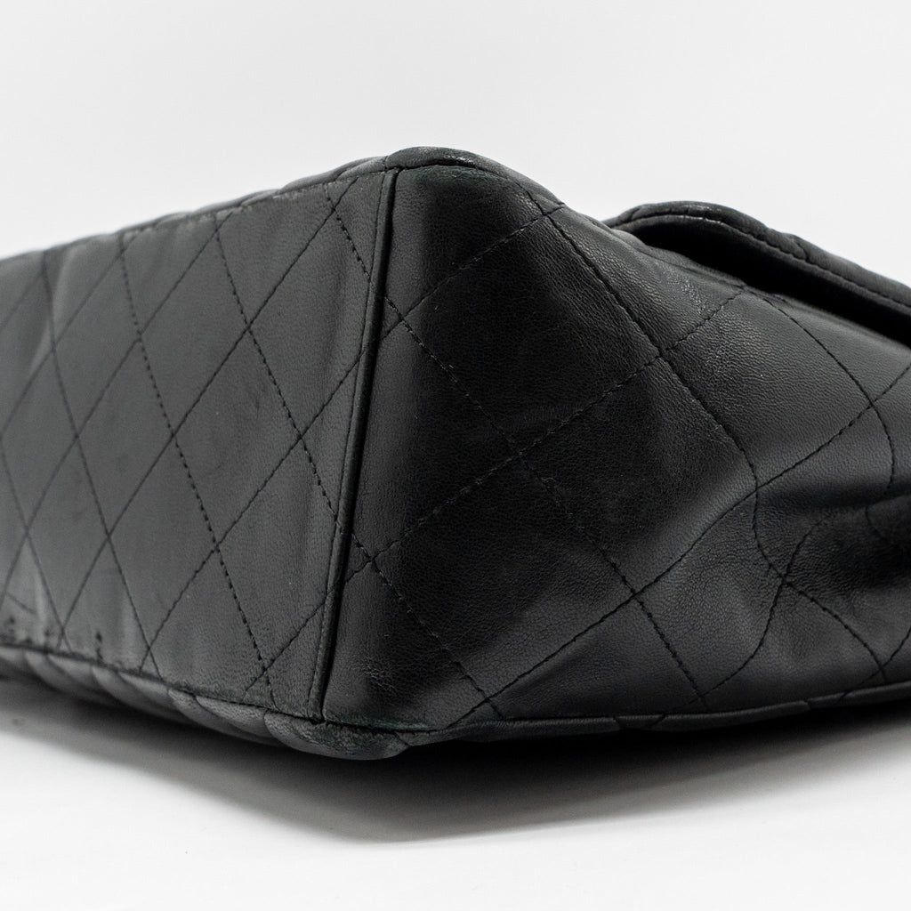 chanel-maxi-classic-single-flap-bag-lambskin-black-shw-copy