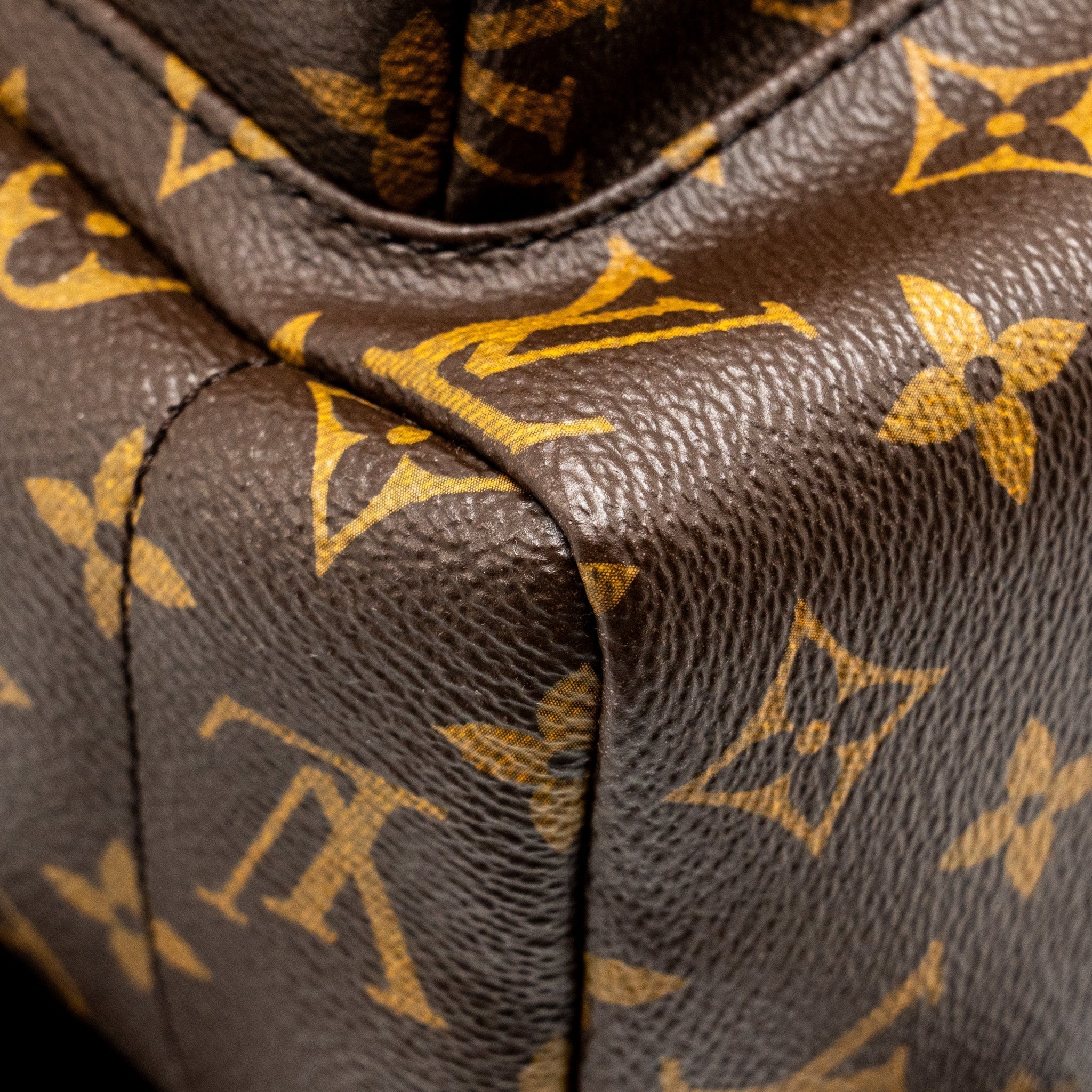 louis-vuitton-palm-spring-backpack-mm-monogram-canvas