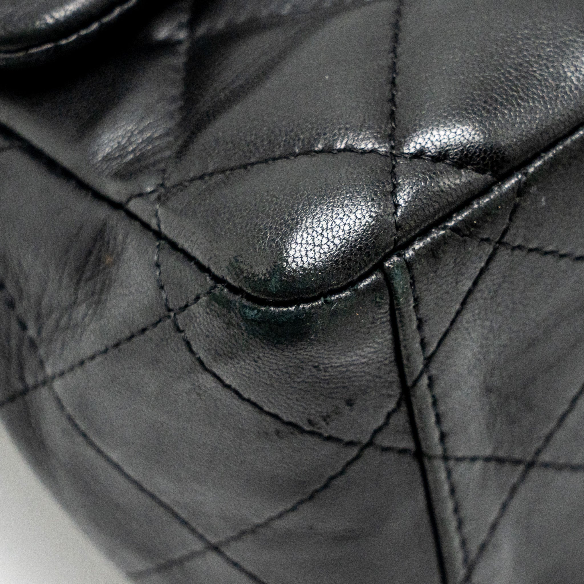 chanel-maxi-classic-single-flap-bag-lambskin-black-shw-copy