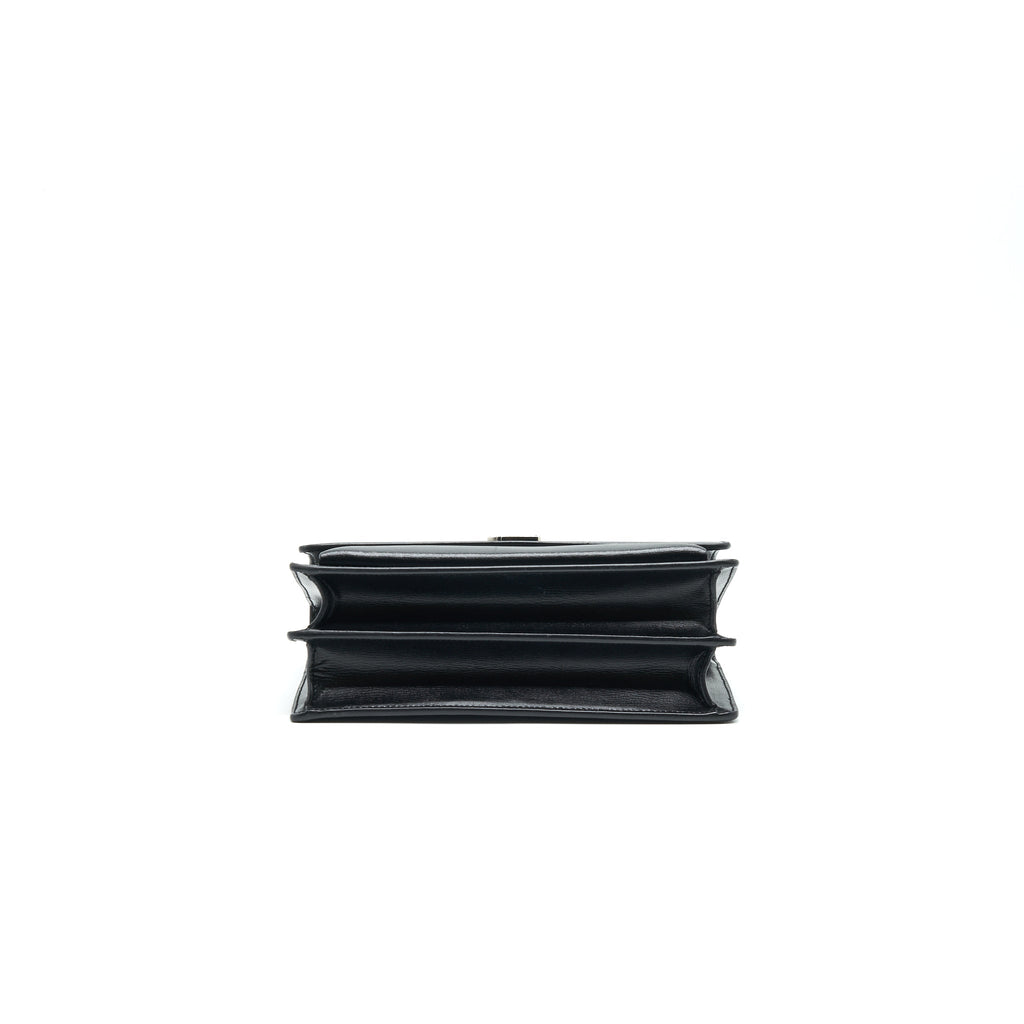 saint-laurent-ysl-sunset-black-shw-2