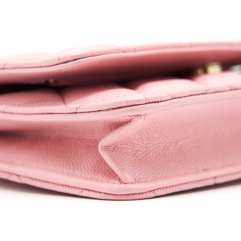 chanel-22c-classic-wallet-on-chain-caviar-pink-lghw-microchip