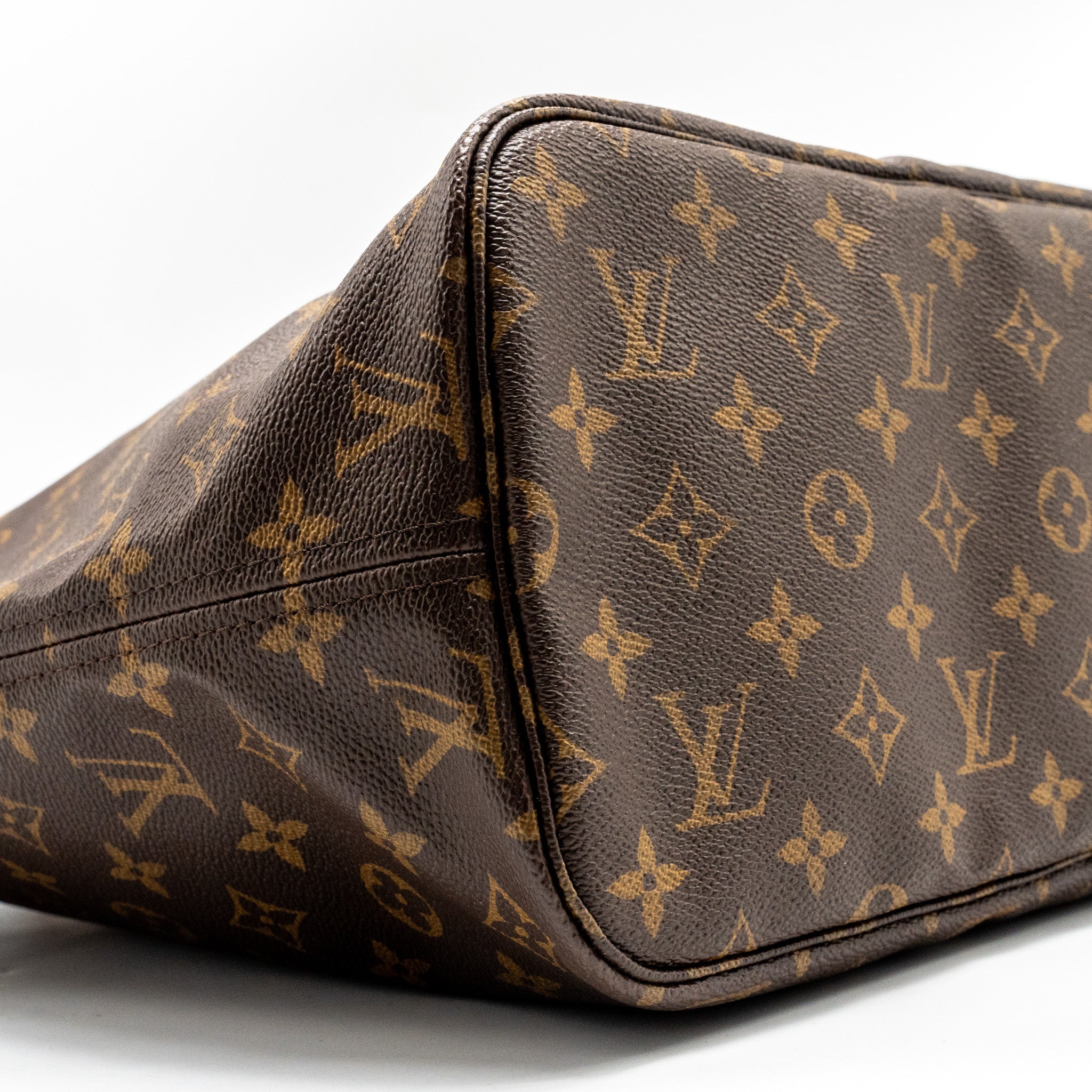 louis-vuitton-neverfull-mm-monogram-canvas-ghw-7