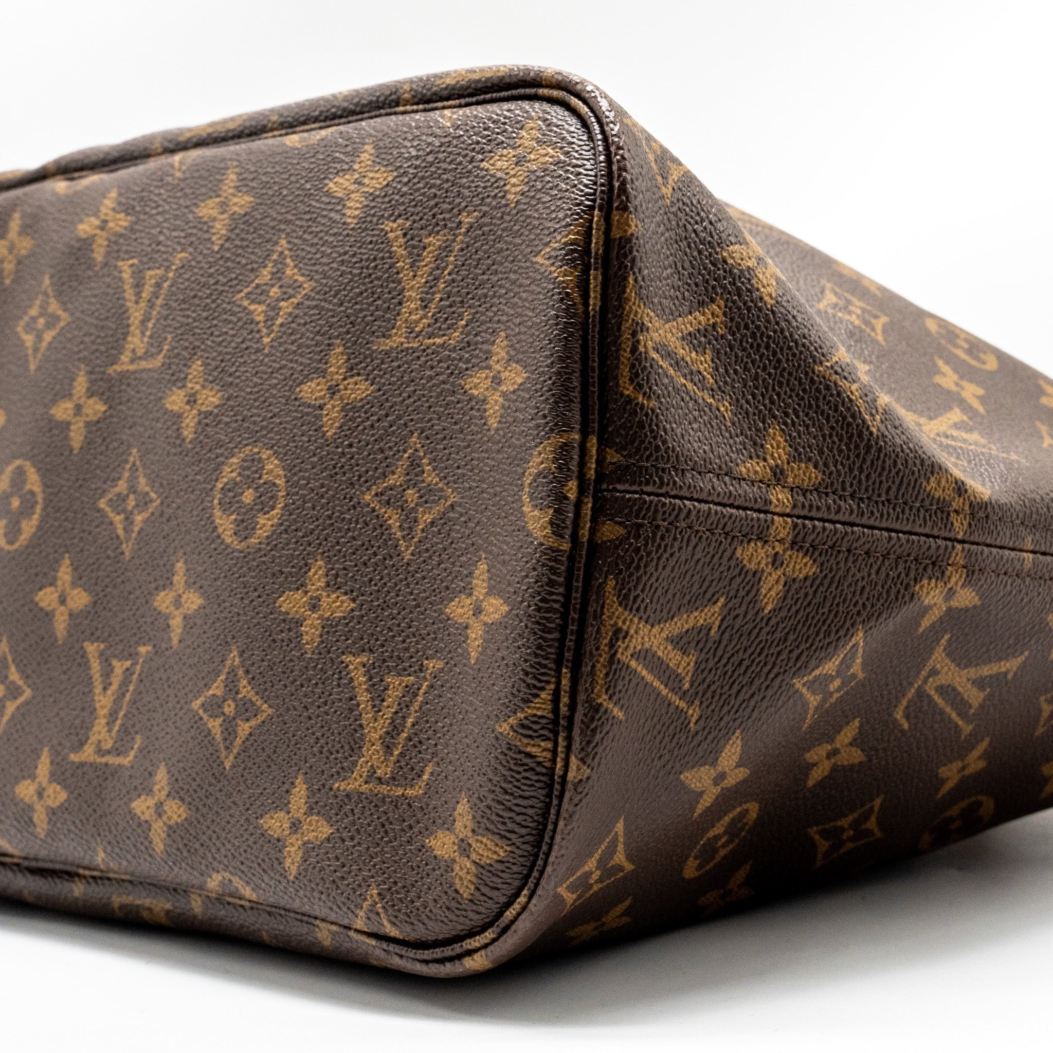 louis-vuitton-neverfull-mm-monogram-canvas-ghw-7