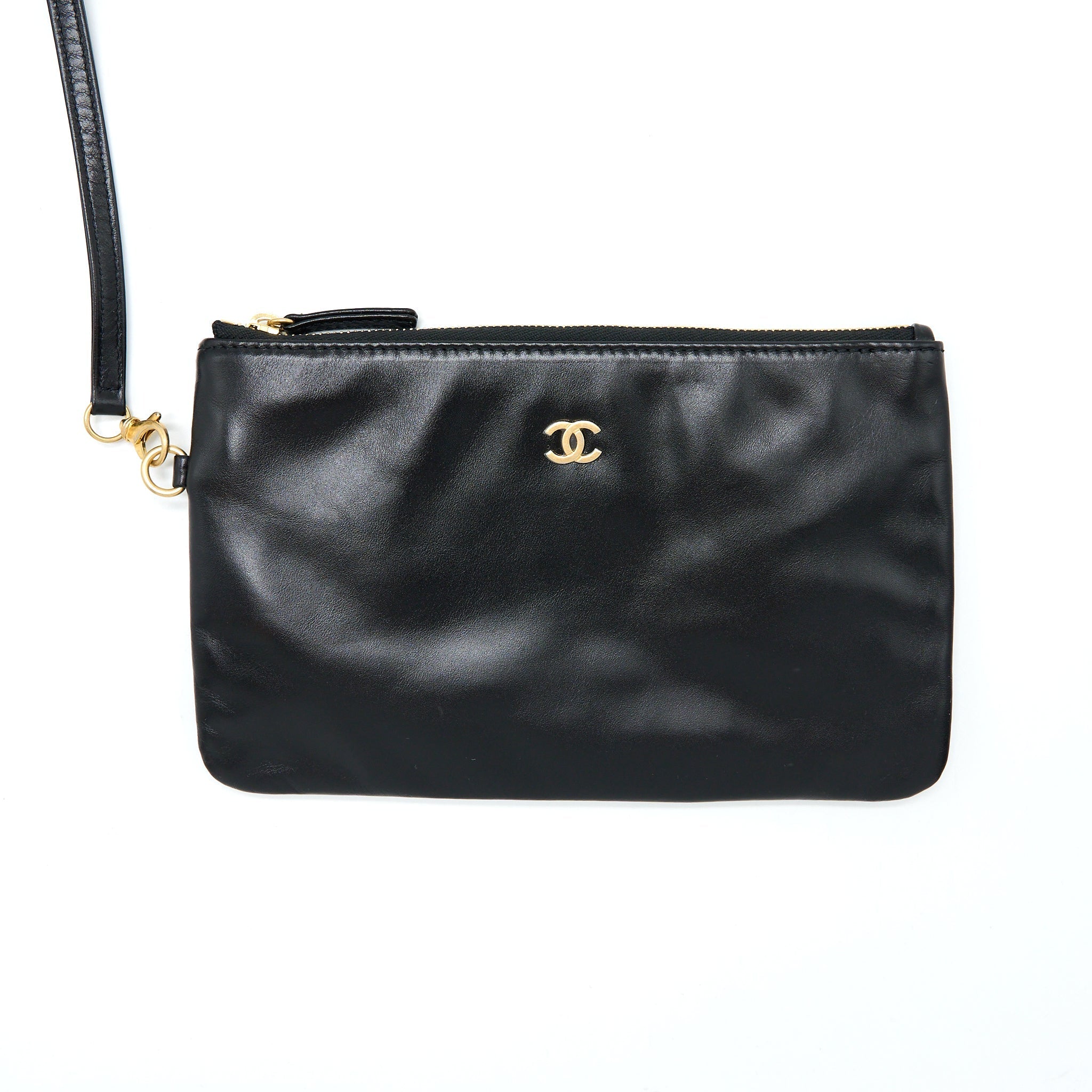 chanel-small-22-bag-gold-letter-shiny-calfskin-black-ghw-microchip