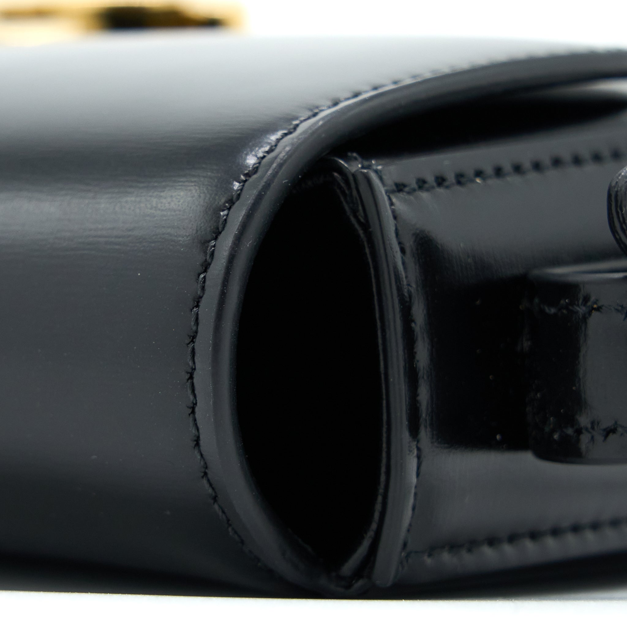 celine-triomphe-shoulder-bag-calfskin-black-ghw