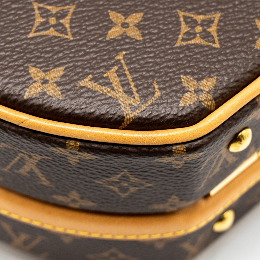 louis-vuitton-petite-boite-chapeau-monogram-canvas-ghw-6
