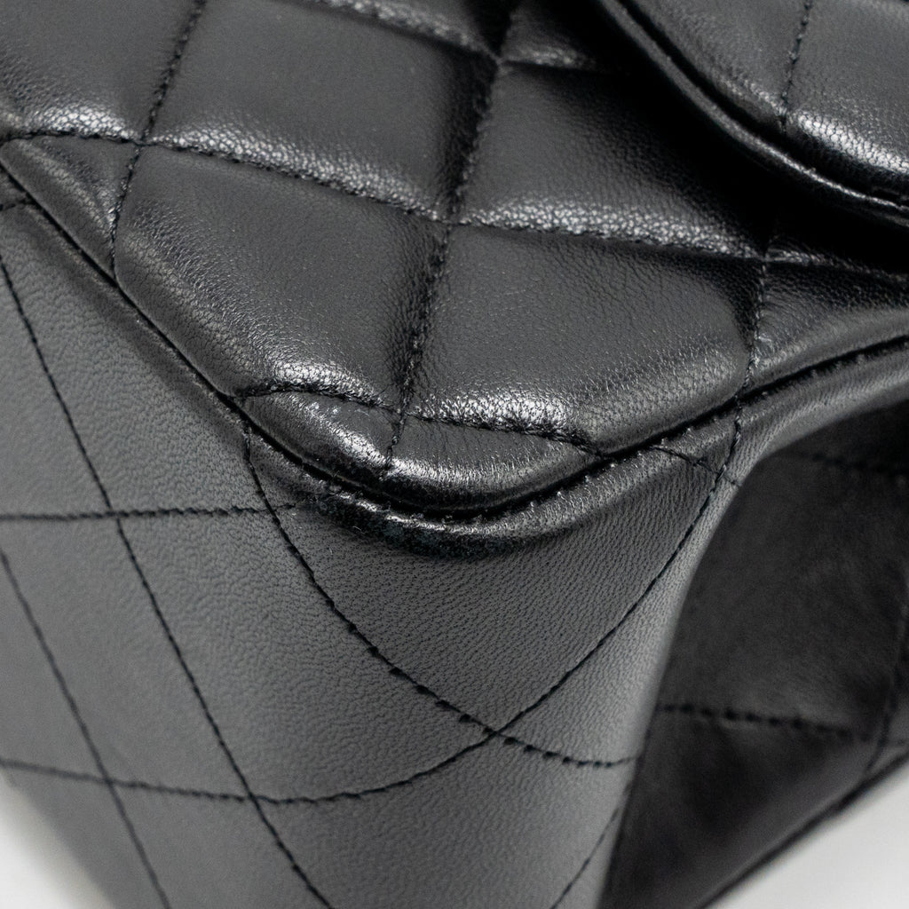 chanel-jumbo-classic-double-flap-bag-lambskin-black-ghw-3