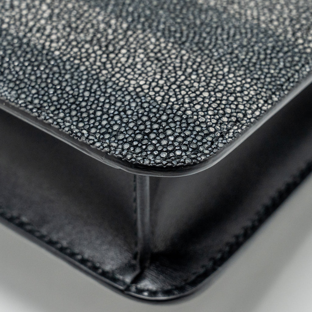 bvlgari-serpenti-forever-bag-galuchar-leather-black-grey-lghw