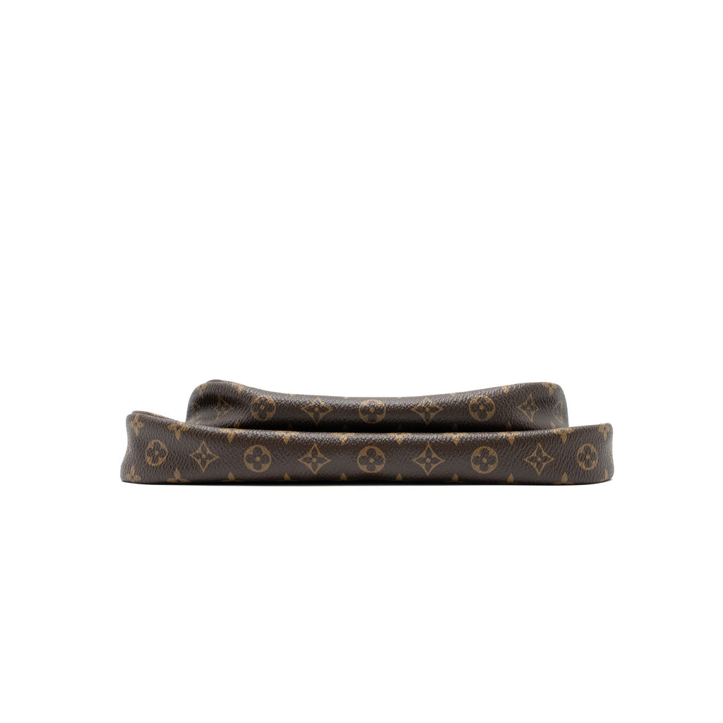 louis-vuitton-multi-pochette-monogram-canvas-with-khaki-strap