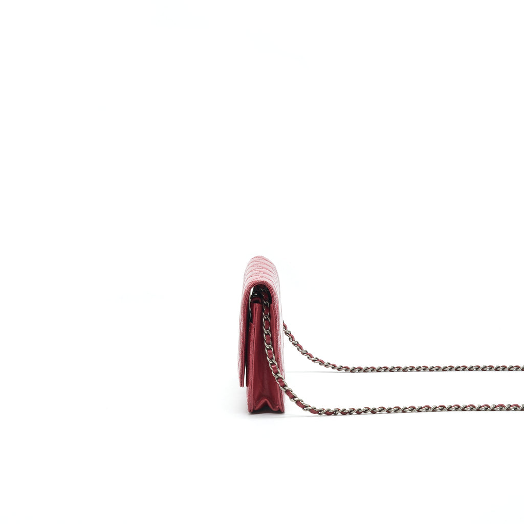 chanel-wallet-on-chain-patent-leather-red-shw