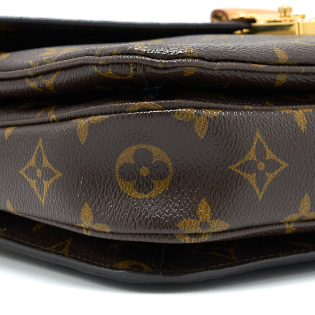 louis-vuitton-pochette-metis-monogram-canvas-ghw-12