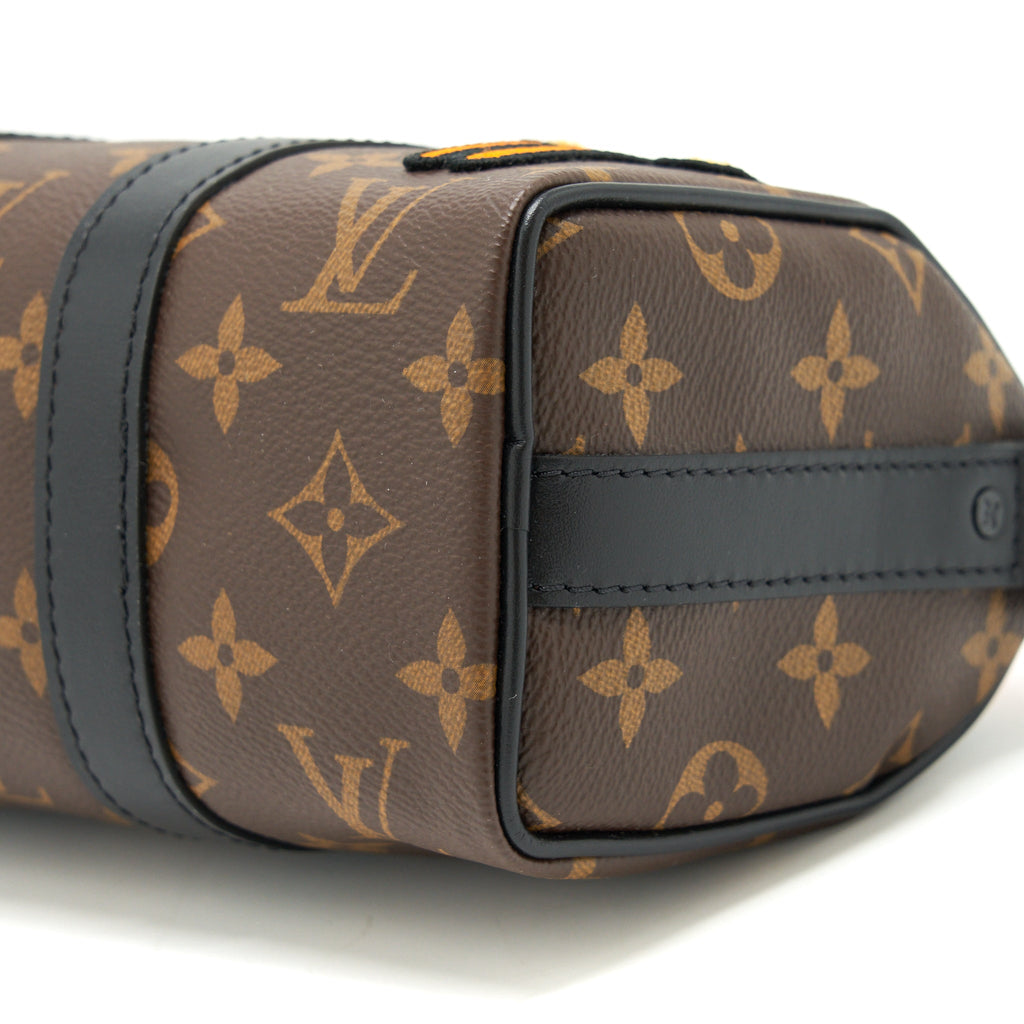 louis-vuitton-keepall-xs-zoom-with-friends-black-hardware