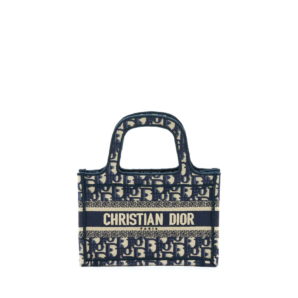dior-mini-book-tote-blue-oblique-embriodery