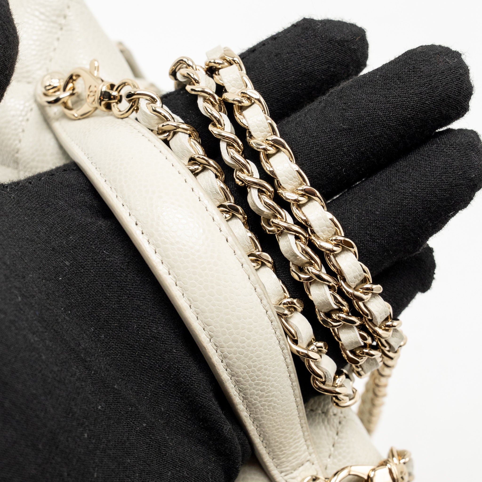 chanel-cc-top-handle-vanity-with-chain-caviar-light-grey-lghw-microchip