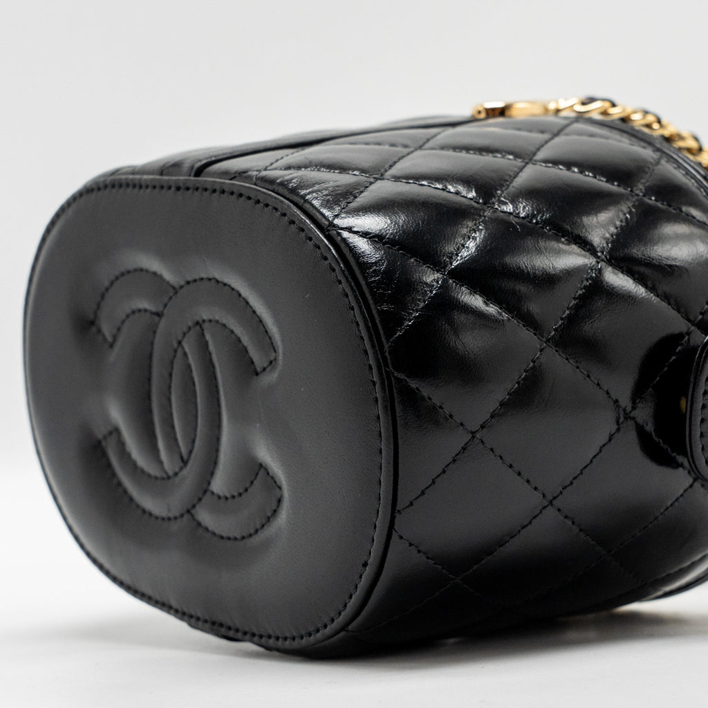 chanel-picnic-vanity-lambskin-black-ghw-microchip-copy-1