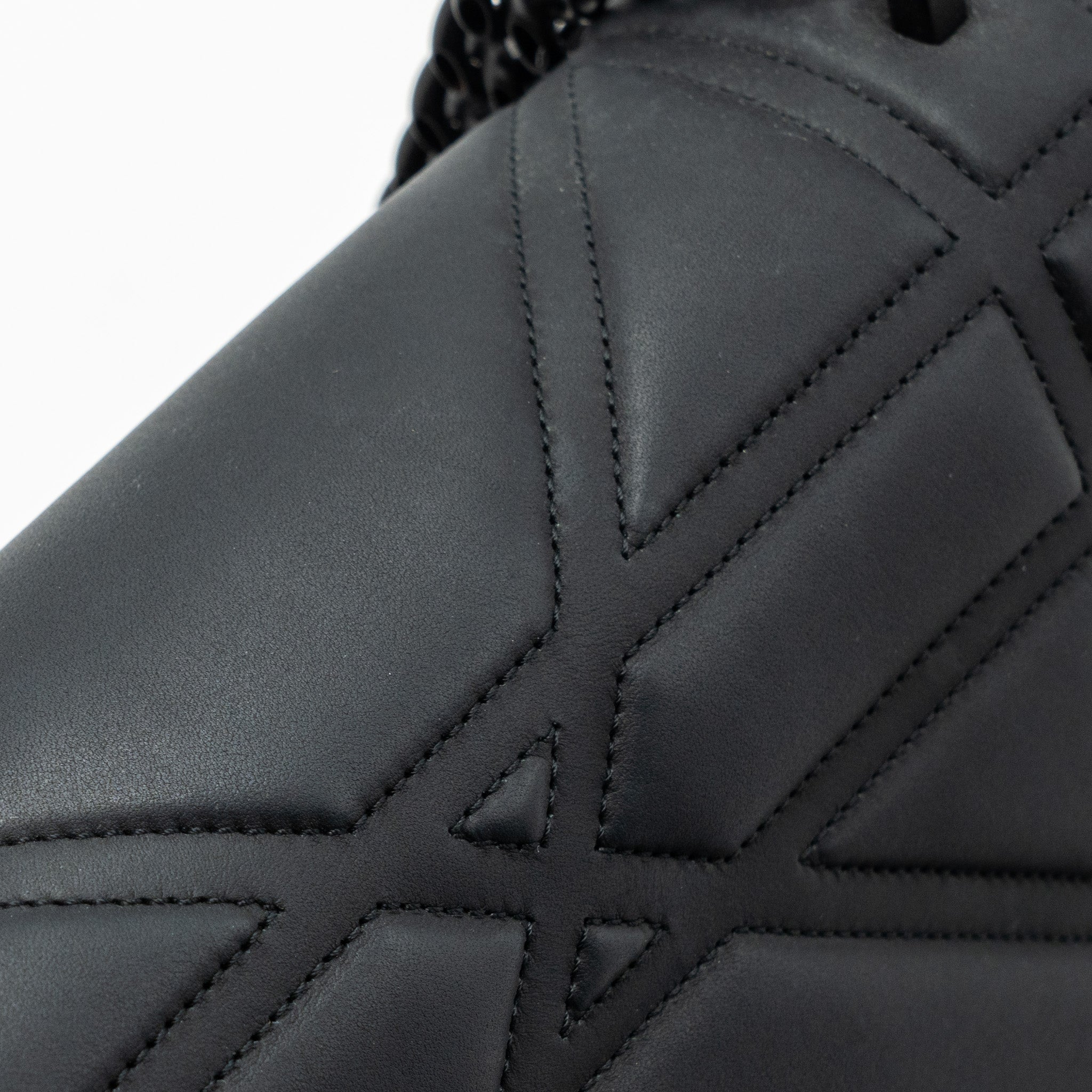 dior-diorama-bag-calfskin-so-black
