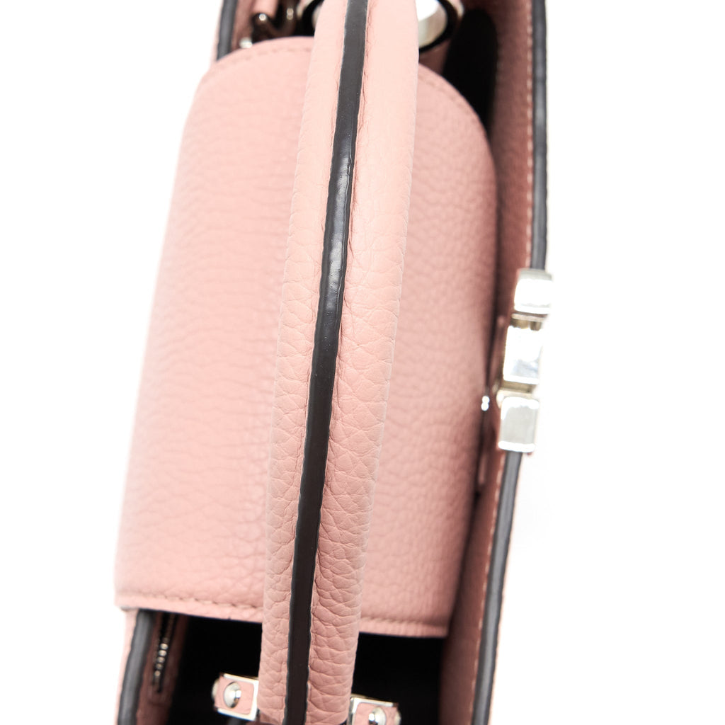 louis-vuitton-capucines-bb-taurillon-magnolia-shw