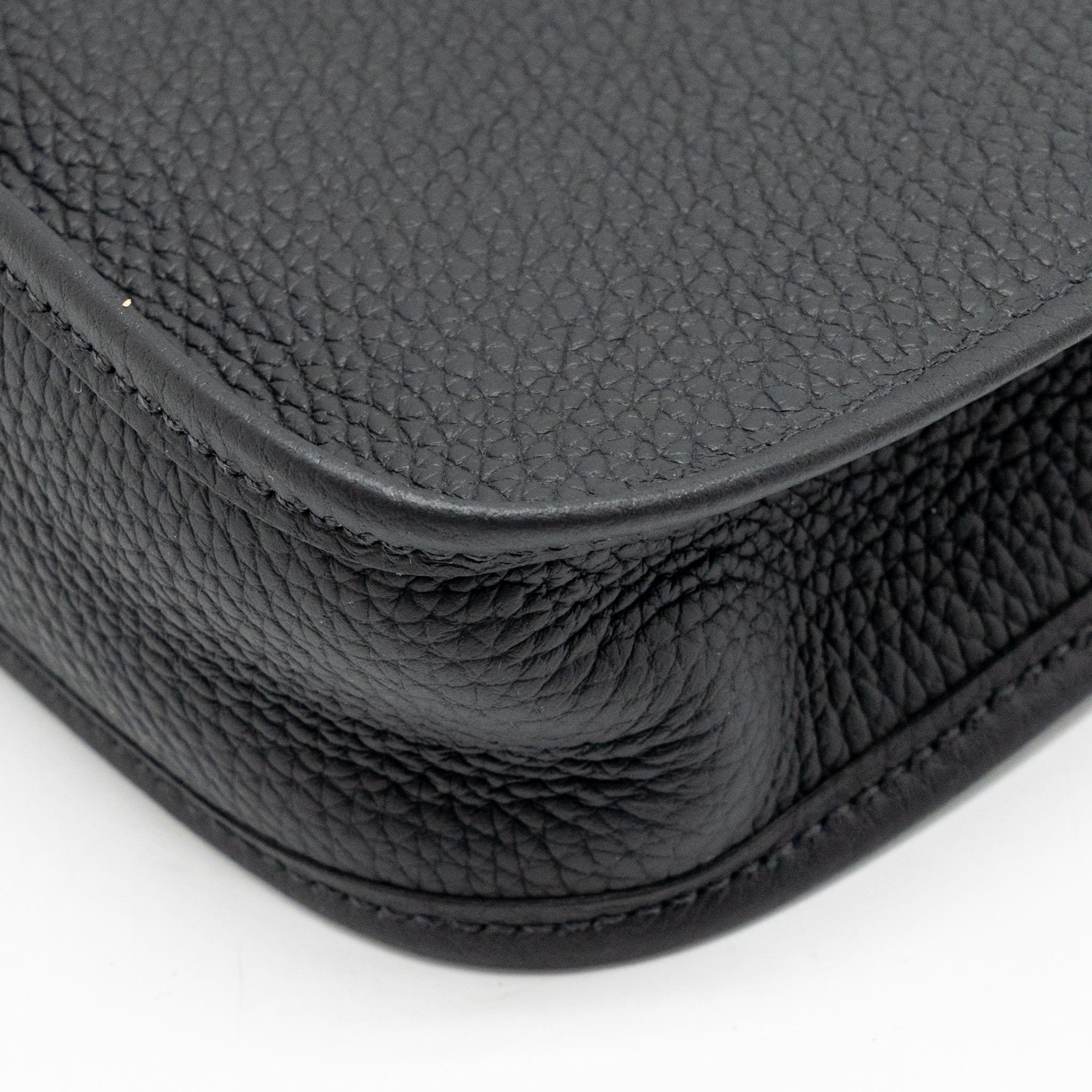 mini-evelyne-clemence-black-shw-stamp-w