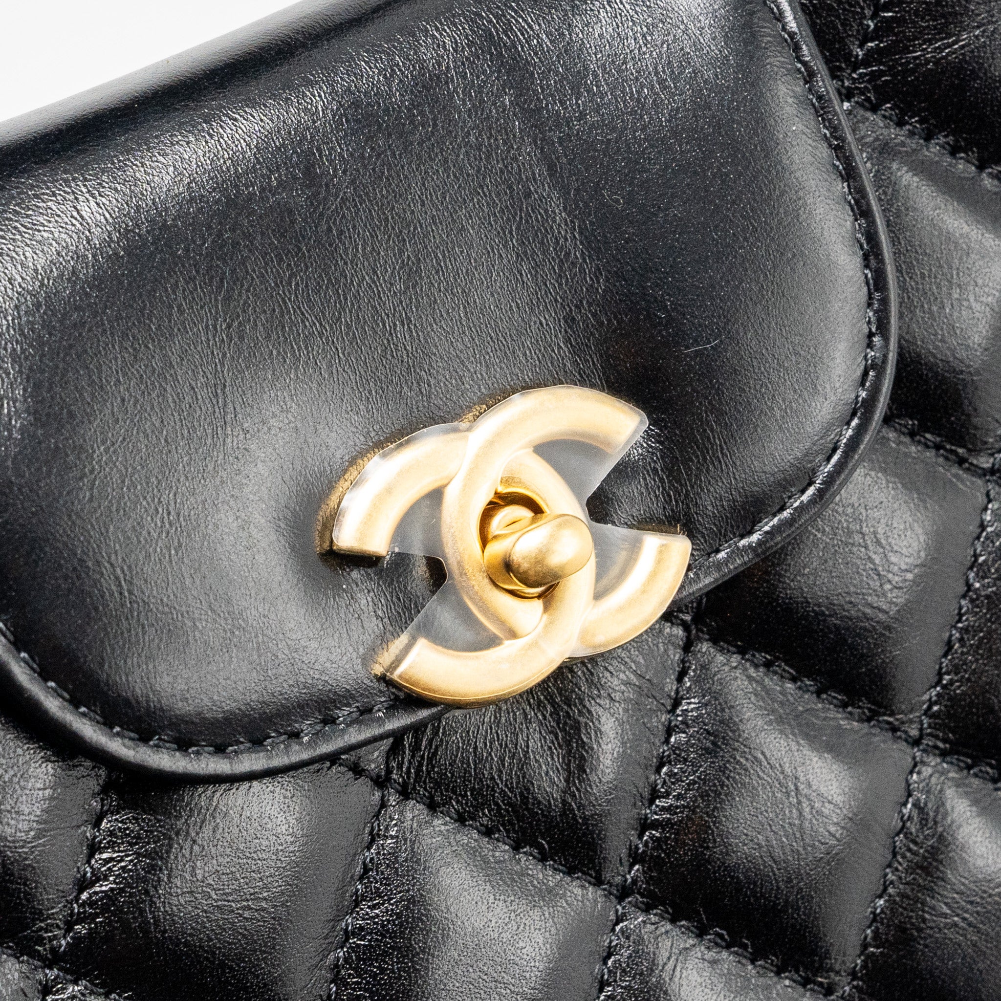 chanel-24p-mini-shopping-tote-calfskin-black-ghwmicrochip