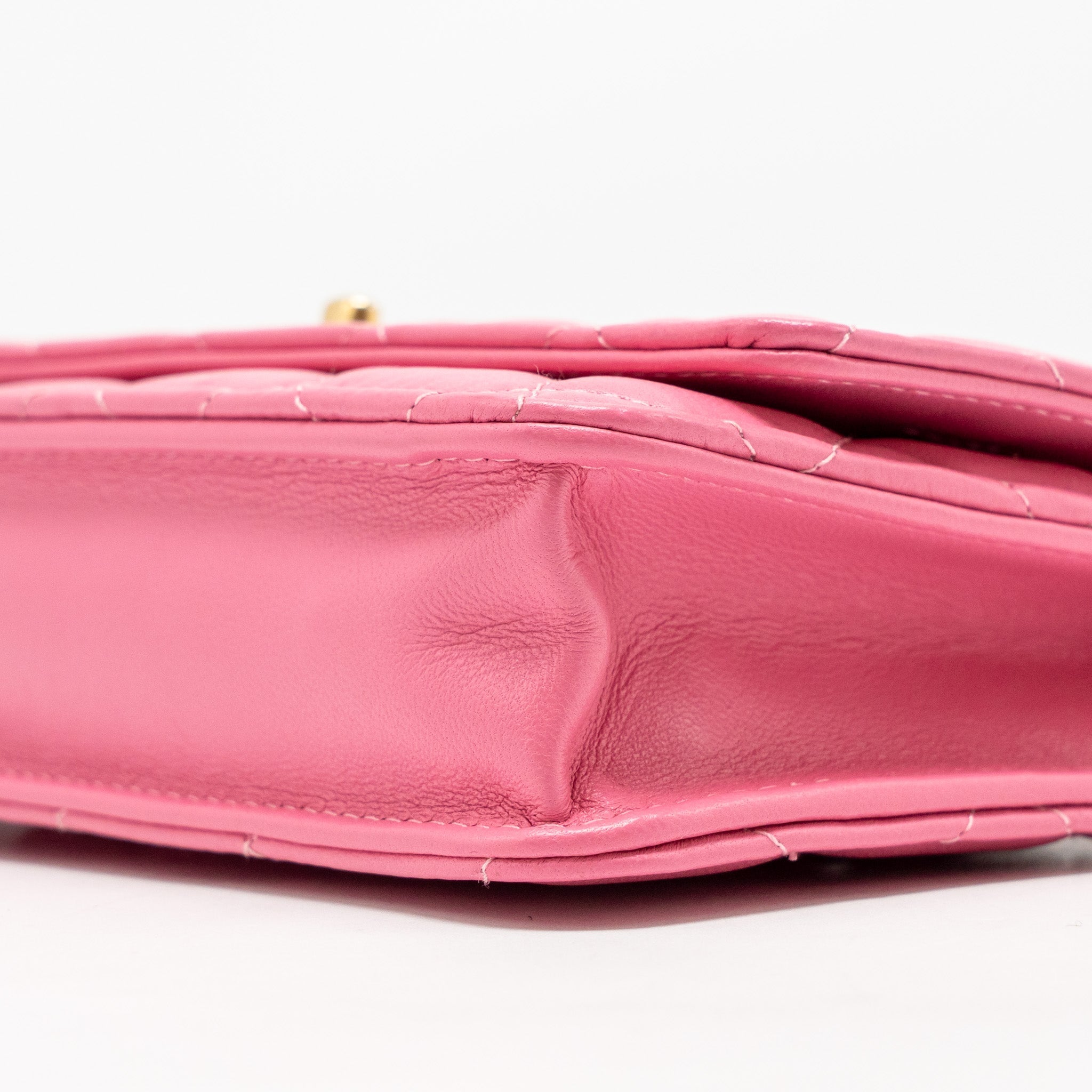 chanel-pearl-crush-wallet-on-chain-lambskin-pink-ghw