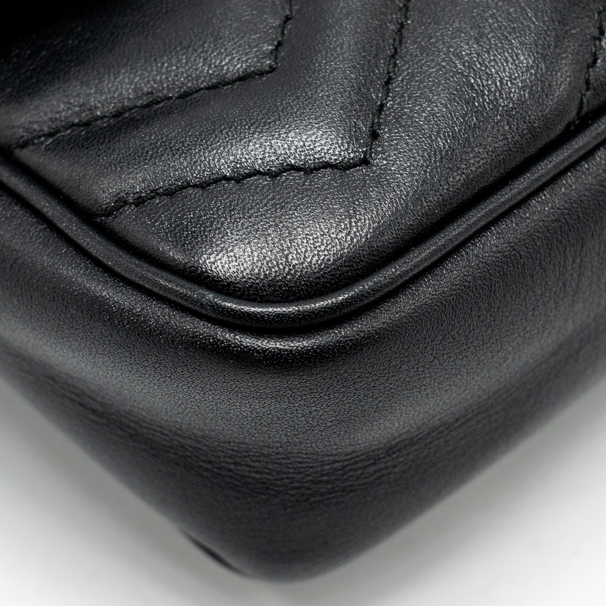 gucci-super-mini-marmont-calfskin-black-ghw