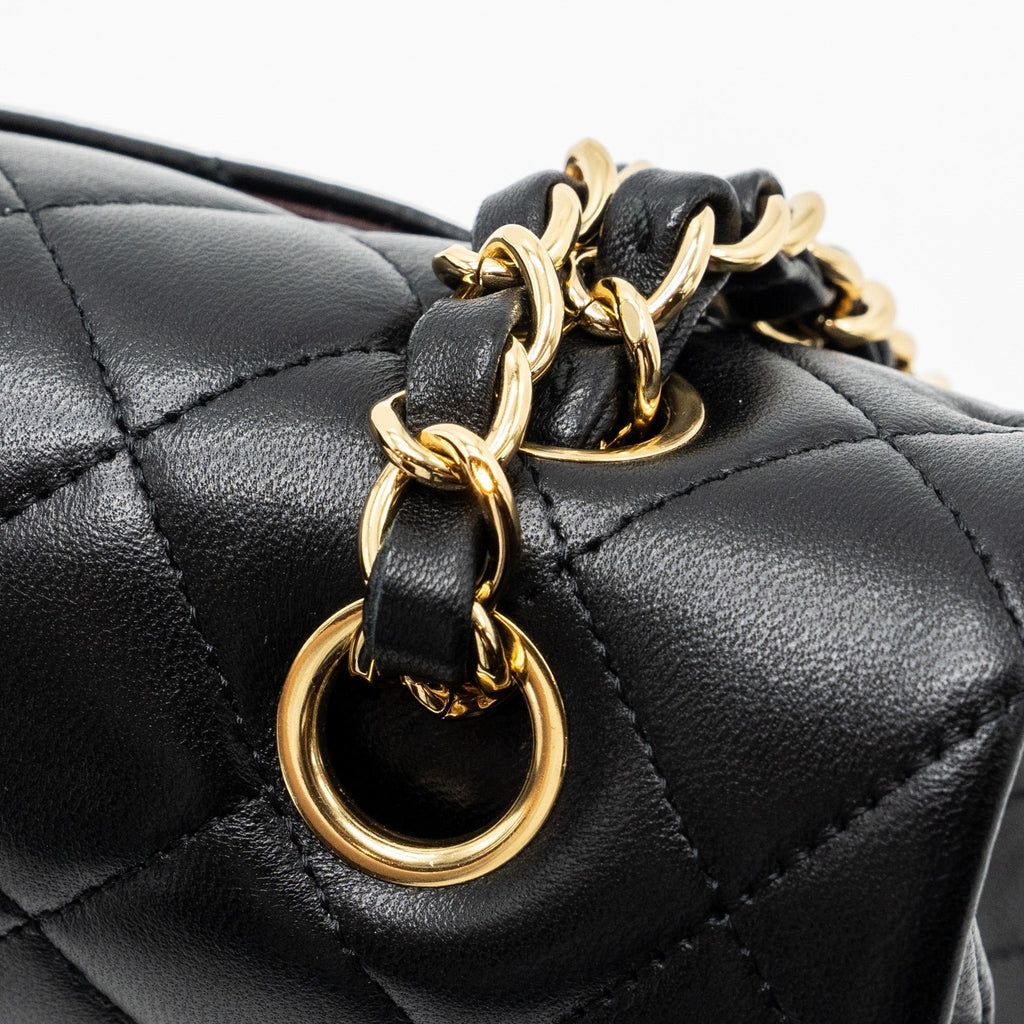 chanel-medium-classic-double-flap-bag-lambskin-black-ghw-3