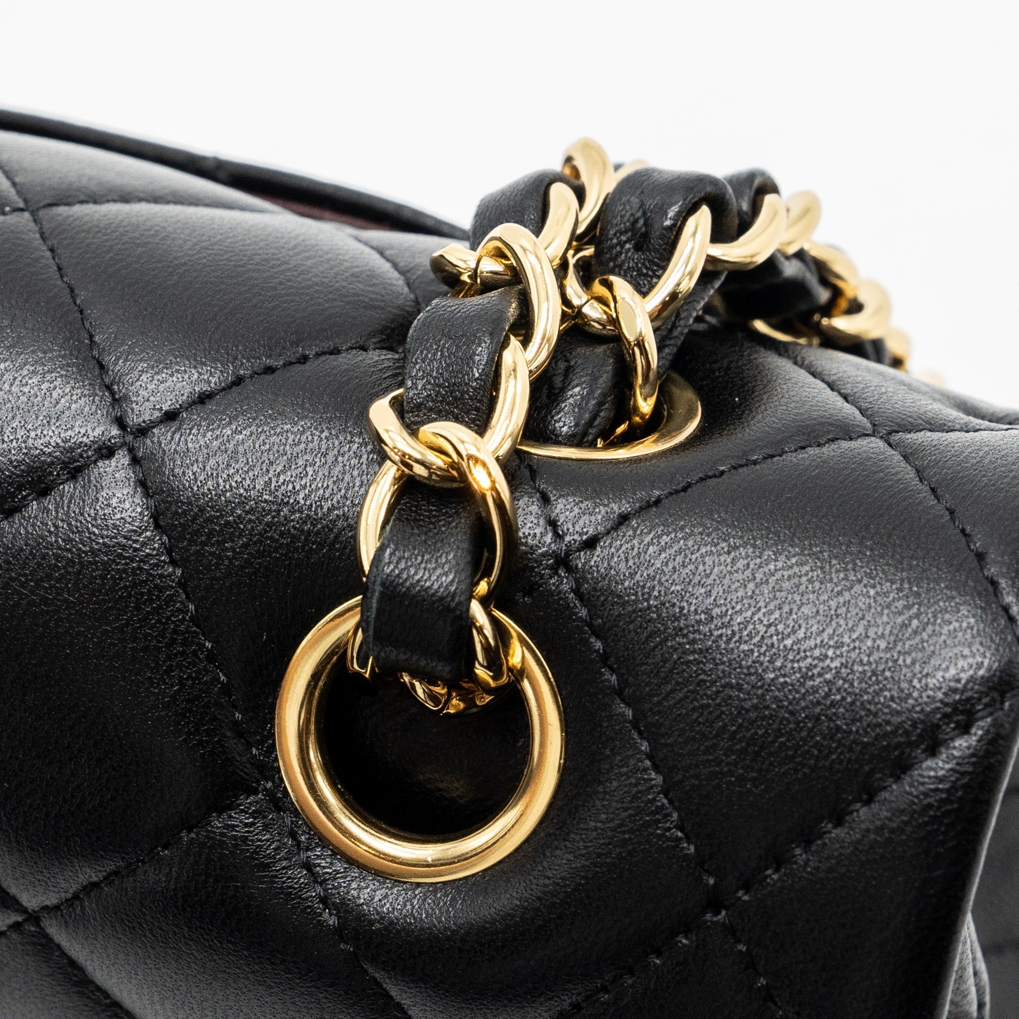 chanel-medium-classic-double-flap-bag-lambskin-black-ghw-3