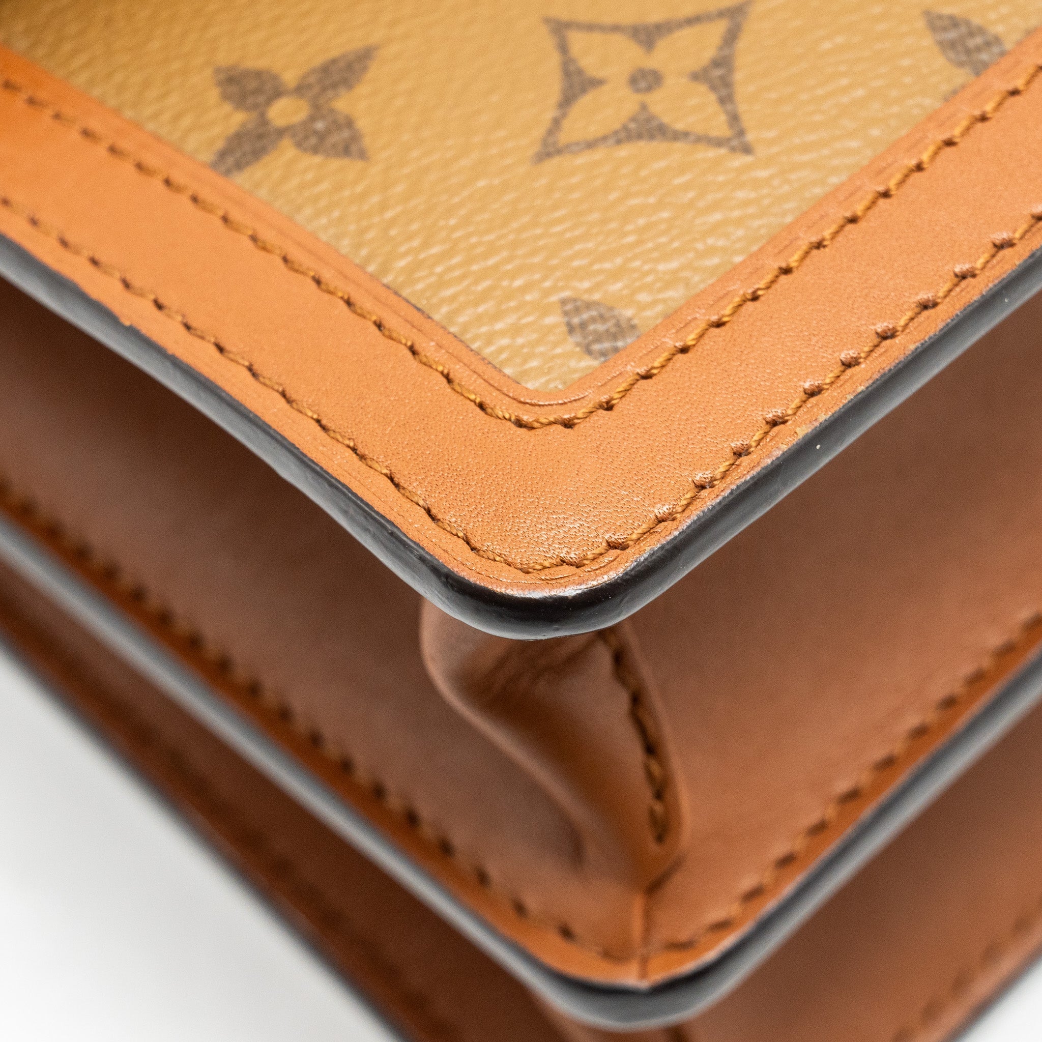 louis-vuitton-dauphine-mm-monogram-canvas-ghw-3