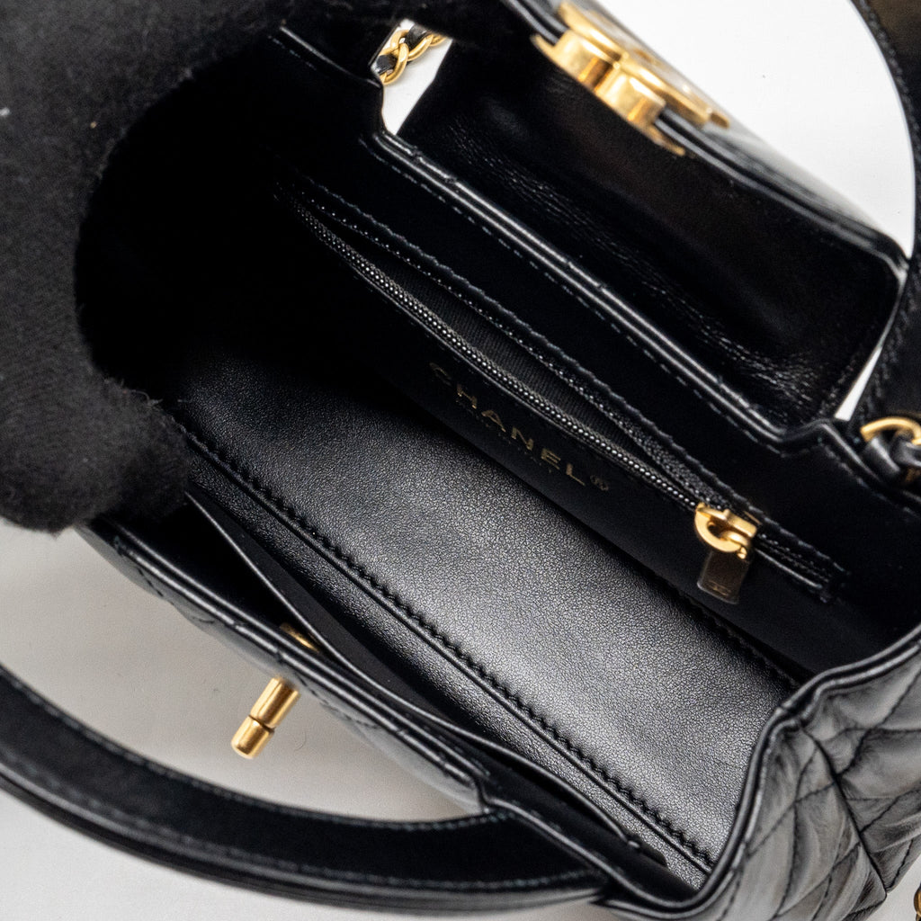 chanel-24p-mini-shopping-tote-calfskin-black-ghwmicrochip