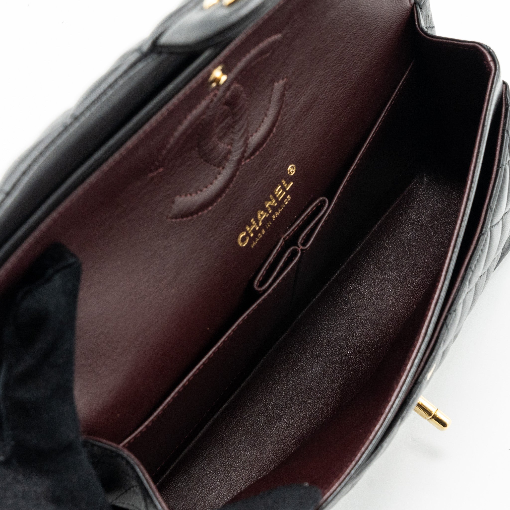 chanel-medium-classic-flap-bag-lambskin-black-ghw-1
