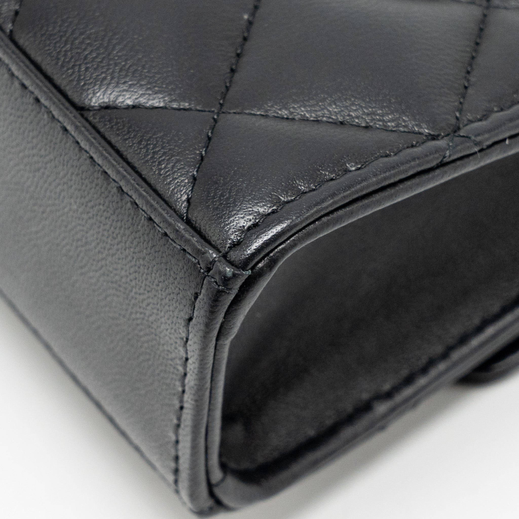 chanel-detailed-top-handle-mini-clutch-with-chain-lambskin-black-lghw-microchip