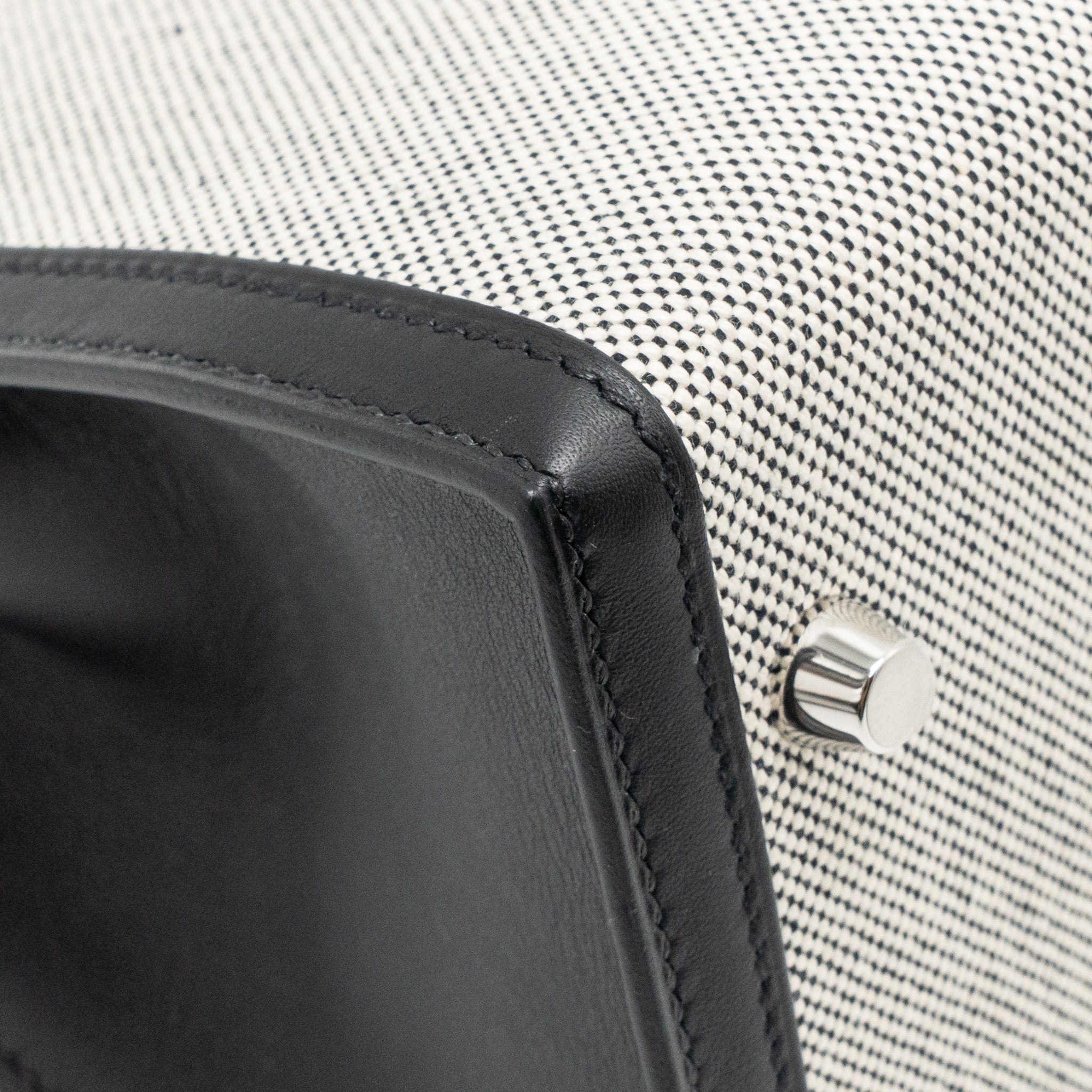 hermes-mini-lindy-swift-gris-pale-gris-meyer-shw-stamp-b-1