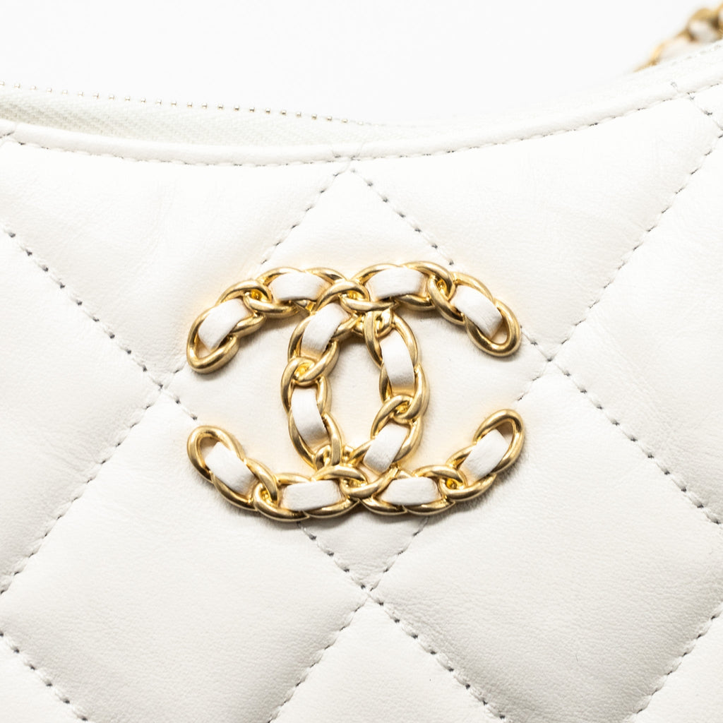 chanel-23k-hobo-bag-calfskin-white-ghw-microchip-copy-1
