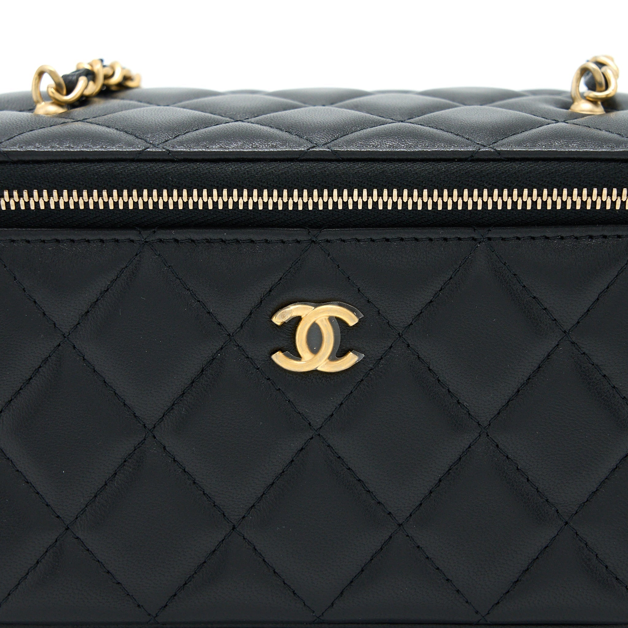 chanel-22a-pearl-crush-long-vanity-with-chain-lambskin-black-ghw-microchip