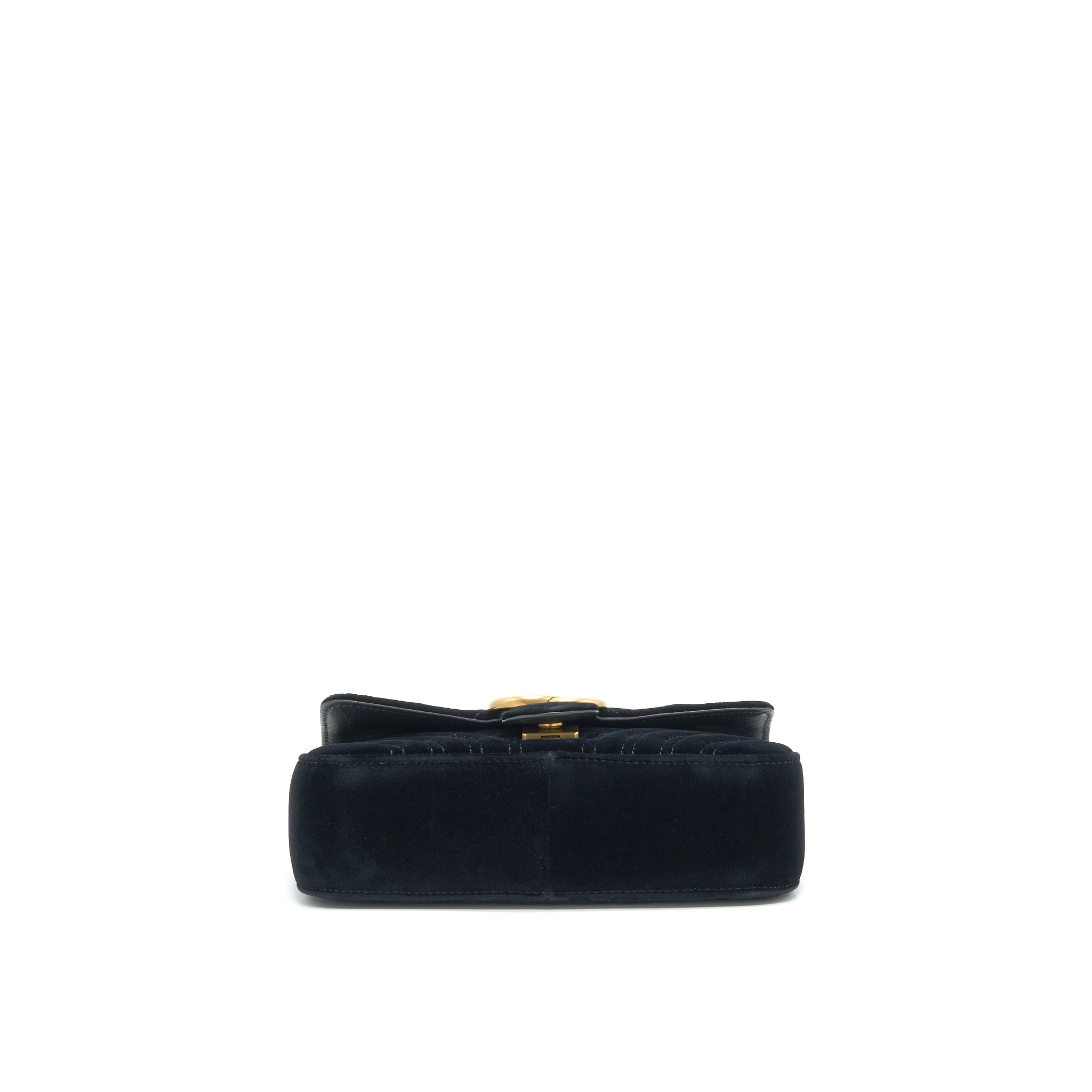 gucci-marmont-flap-bag-velvet-black