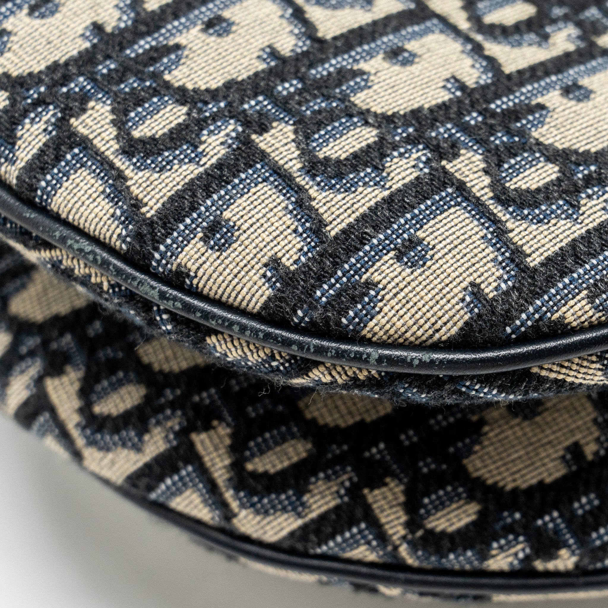 dior-medium-saddle-bag-blue-oblique-canvas-ghw-copy-1