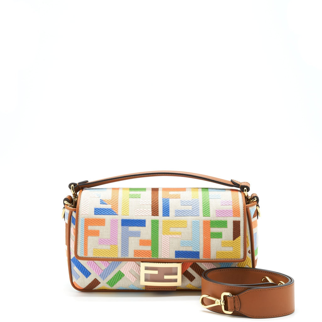 fendi-baguette-bag-in-ff-motif-canvas-multicolor