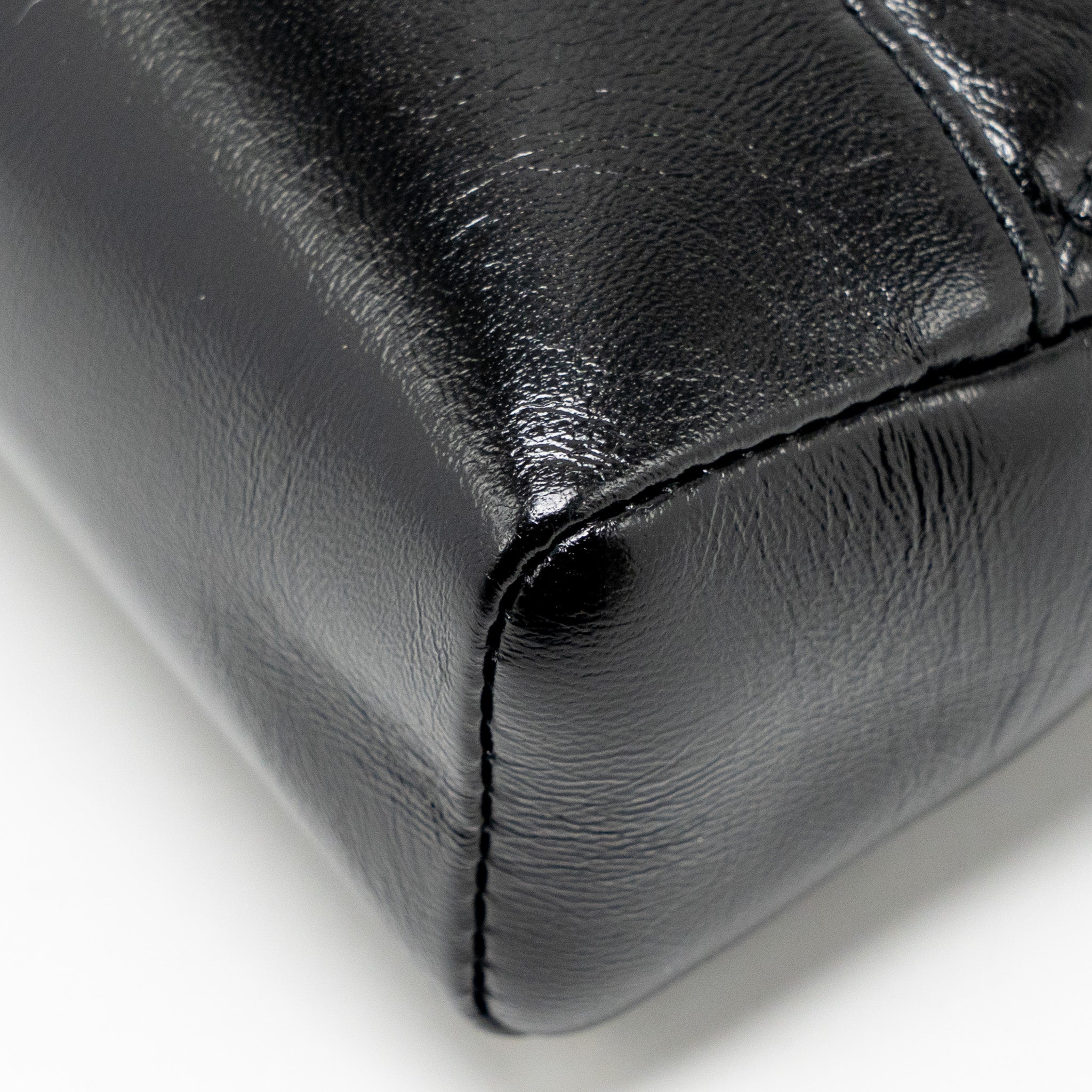 chanel-mini-31-bag-shiny-lambskin-black-lghw-microchip-2