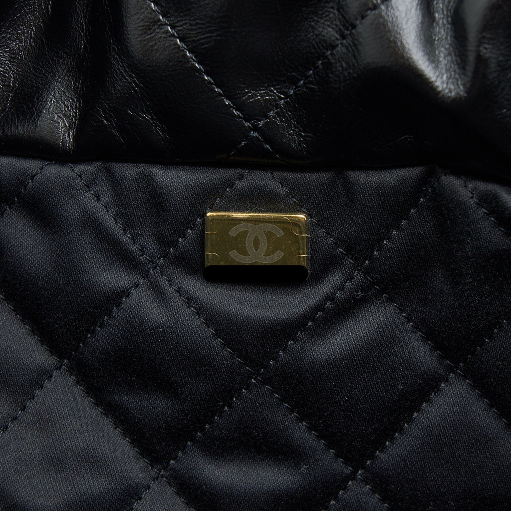 chanel-medium-22-bag-gold-letter-shiny-calfskin-black-ghw-microchip