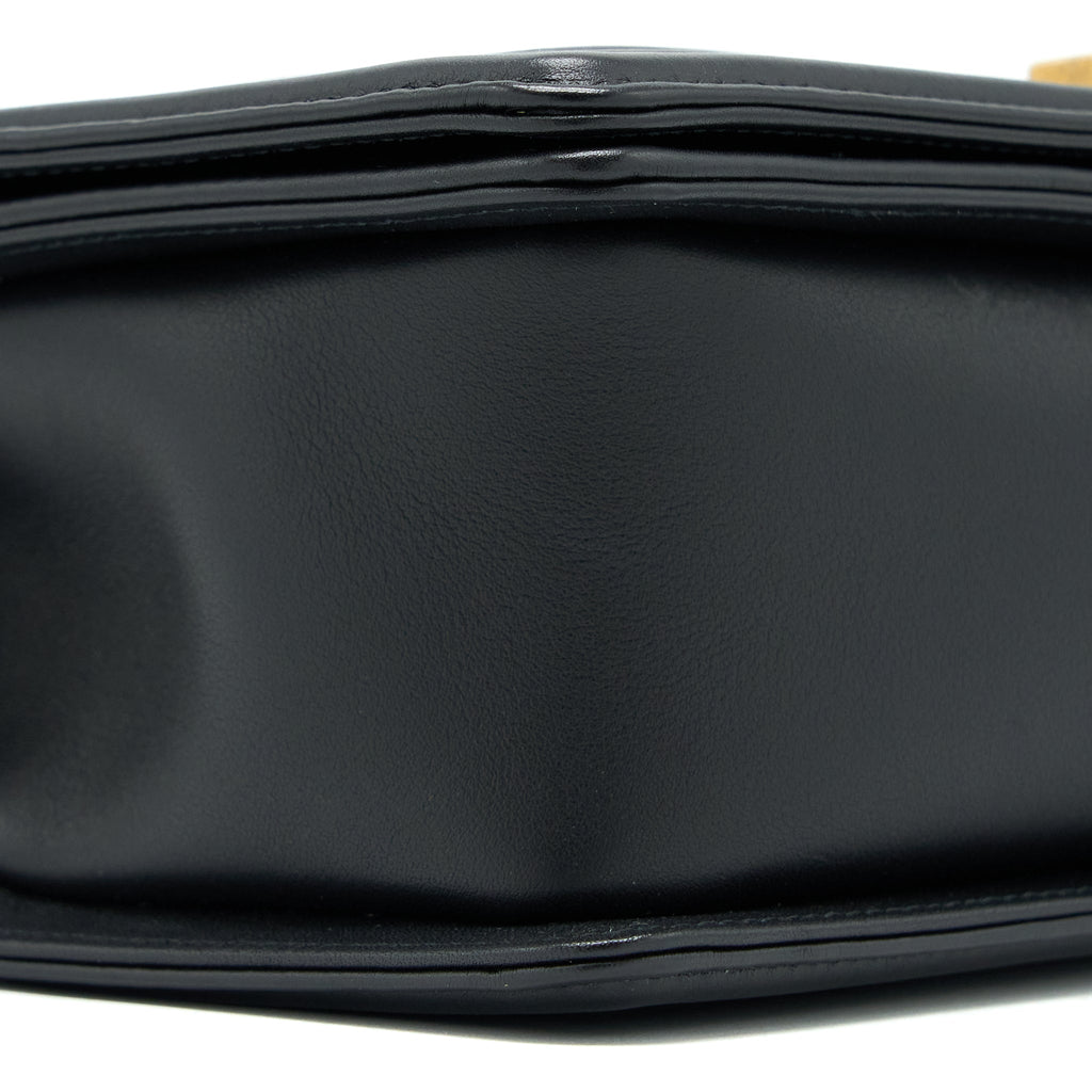 chanel-medium-boy-bag-lambskin-black-brushed-ghw