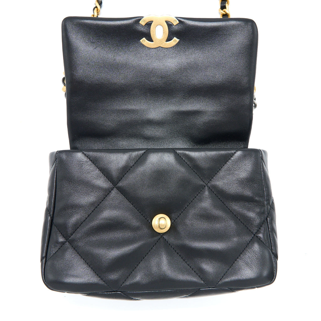 chanel-small-19-bag-lambskin-black-multicolour-hardware-2