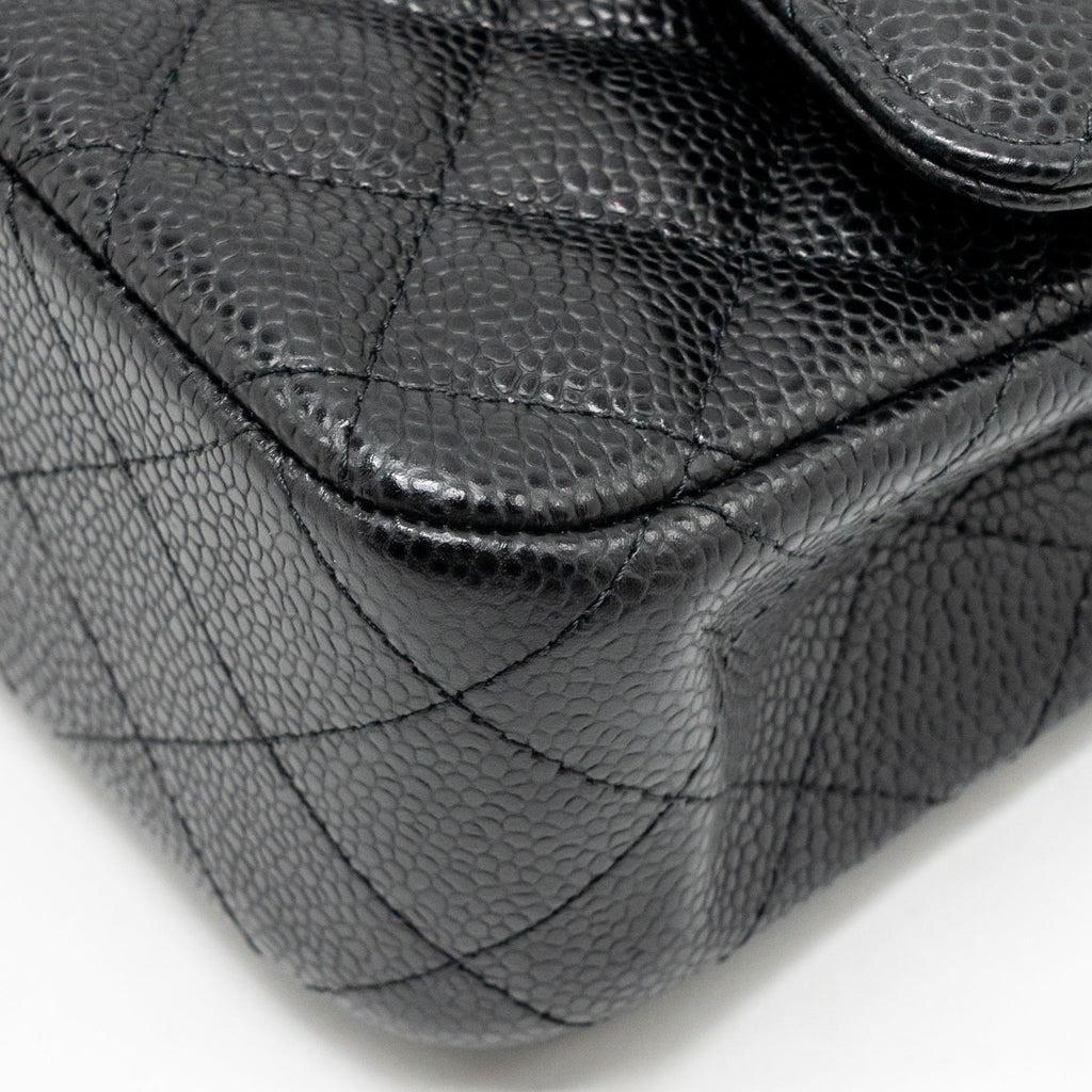chanel-medium-classic-double-flap-bag-caviar-black-ghw-34