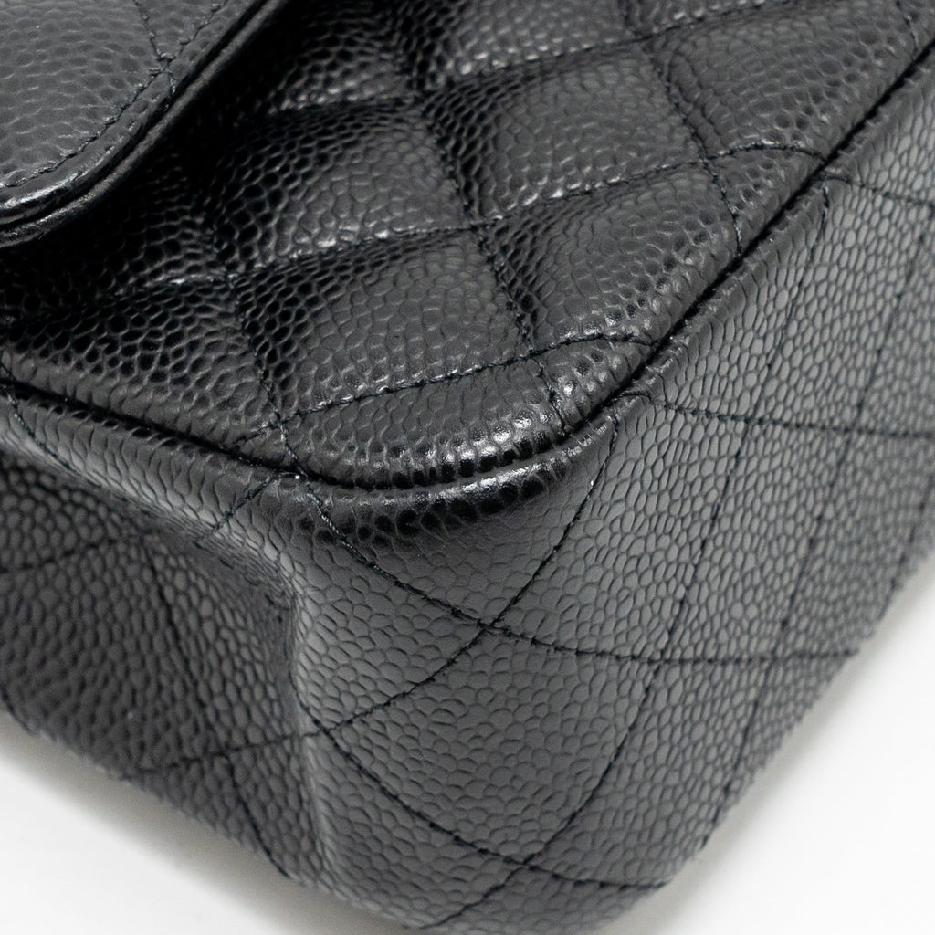chanel-medium-classic-double-flap-bag-caviar-black-ghw-34