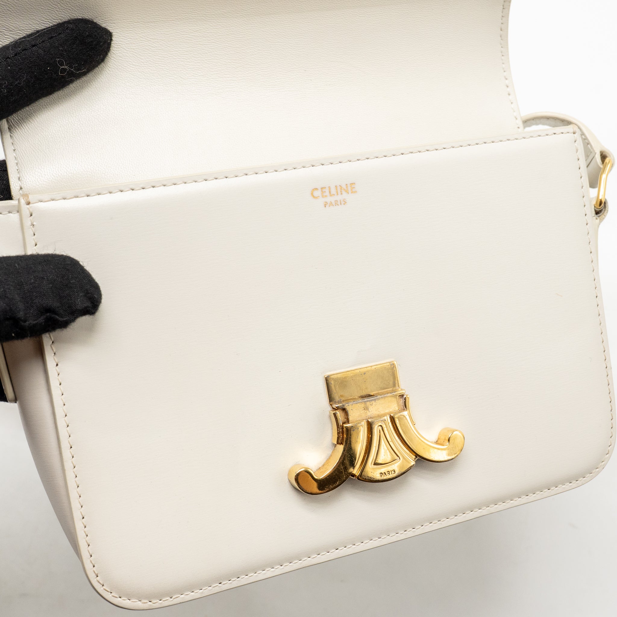 celine-teen-triomphe-bag-calfskin-white-ivory-ghw