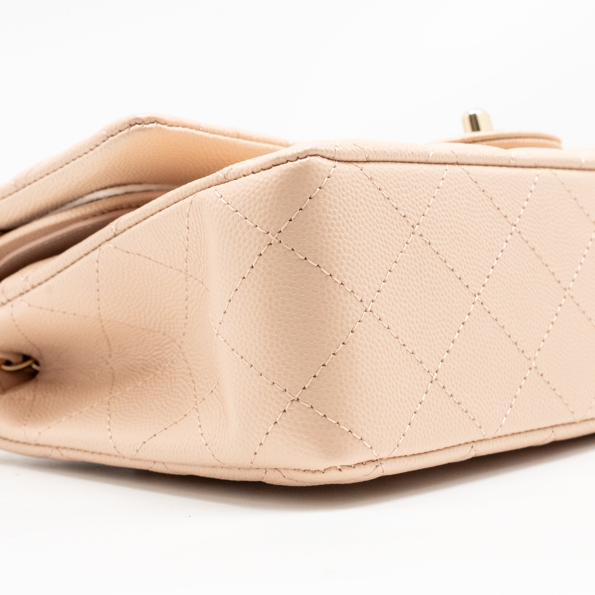 chanel-medium-classic-double-flap-bag-caviar-light-pink-lghw-microchip-1