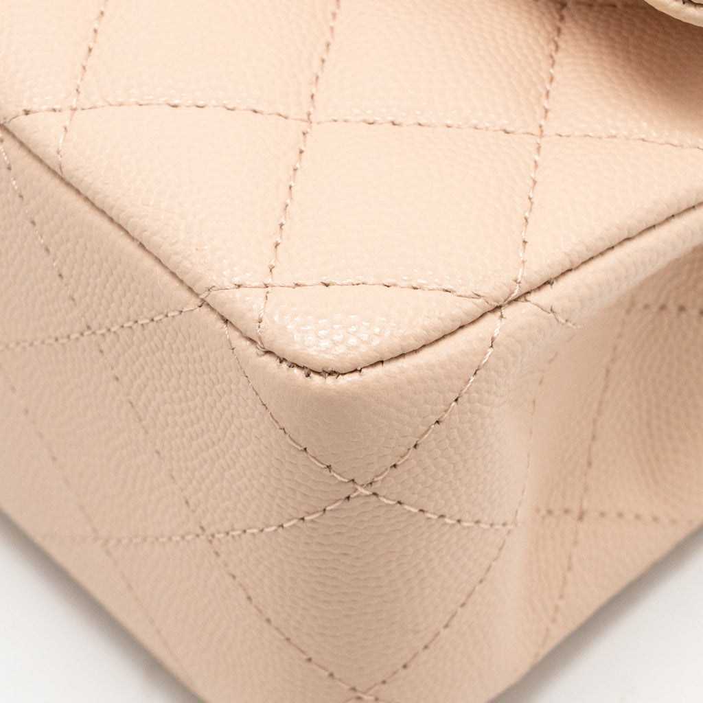 chanel-medium-classic-double-flap-bag-caviar-light-pink-lghw-microchip-1