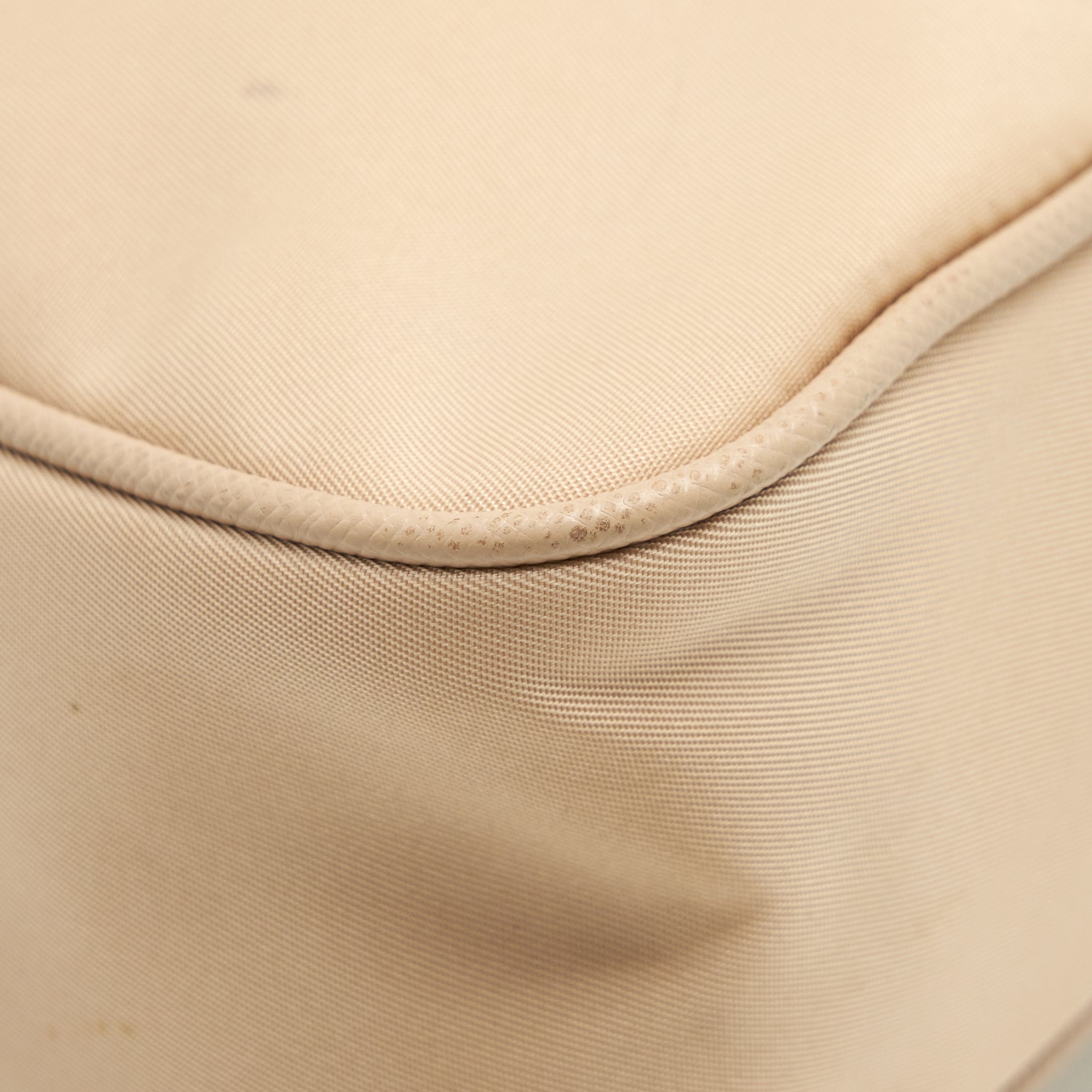 prada-2005-re-edition-nylon-bag-light-beige