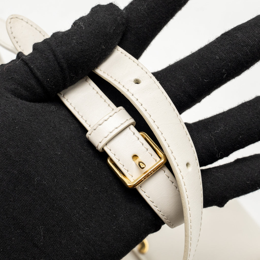 celine-teen-triomphe-bag-calfskin-white-ivory-ghw